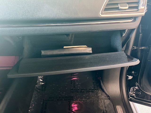 Used 2024 Lincoln Navigator Premiere image 31