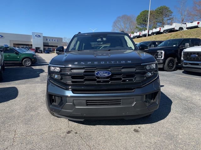New 2025 Ford Expedition Active image 3