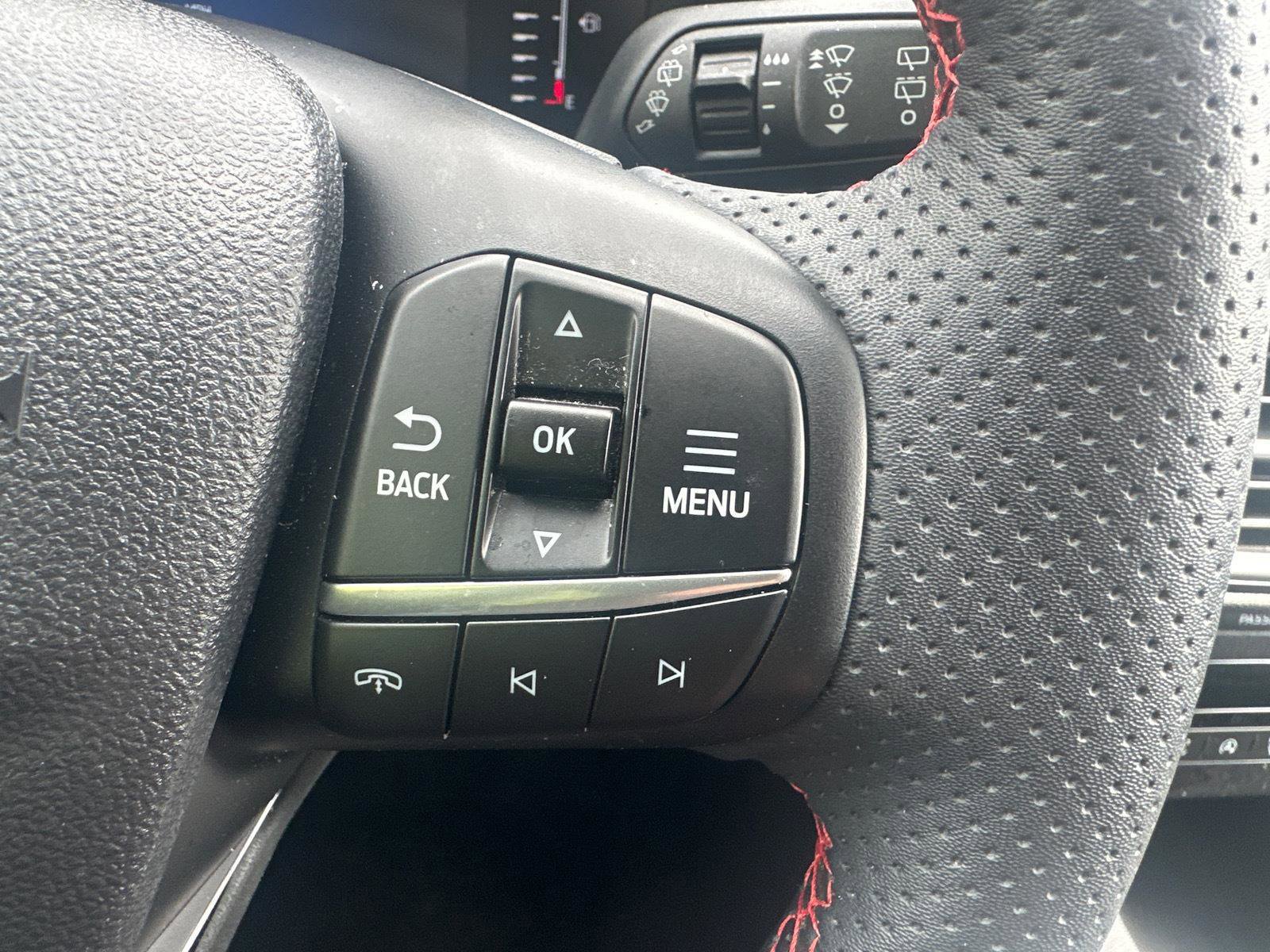 Used 2023 Ford Escape ST-Line w/ Tech Pack #1 FWD image 19