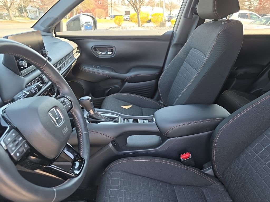 Used 2024 Honda HR-V Sport image 22