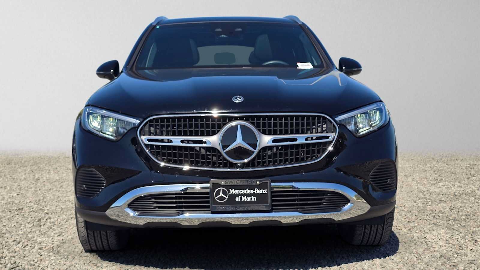 Used 2025 Mercedes-Benz GLC 300 4MATIC image 9