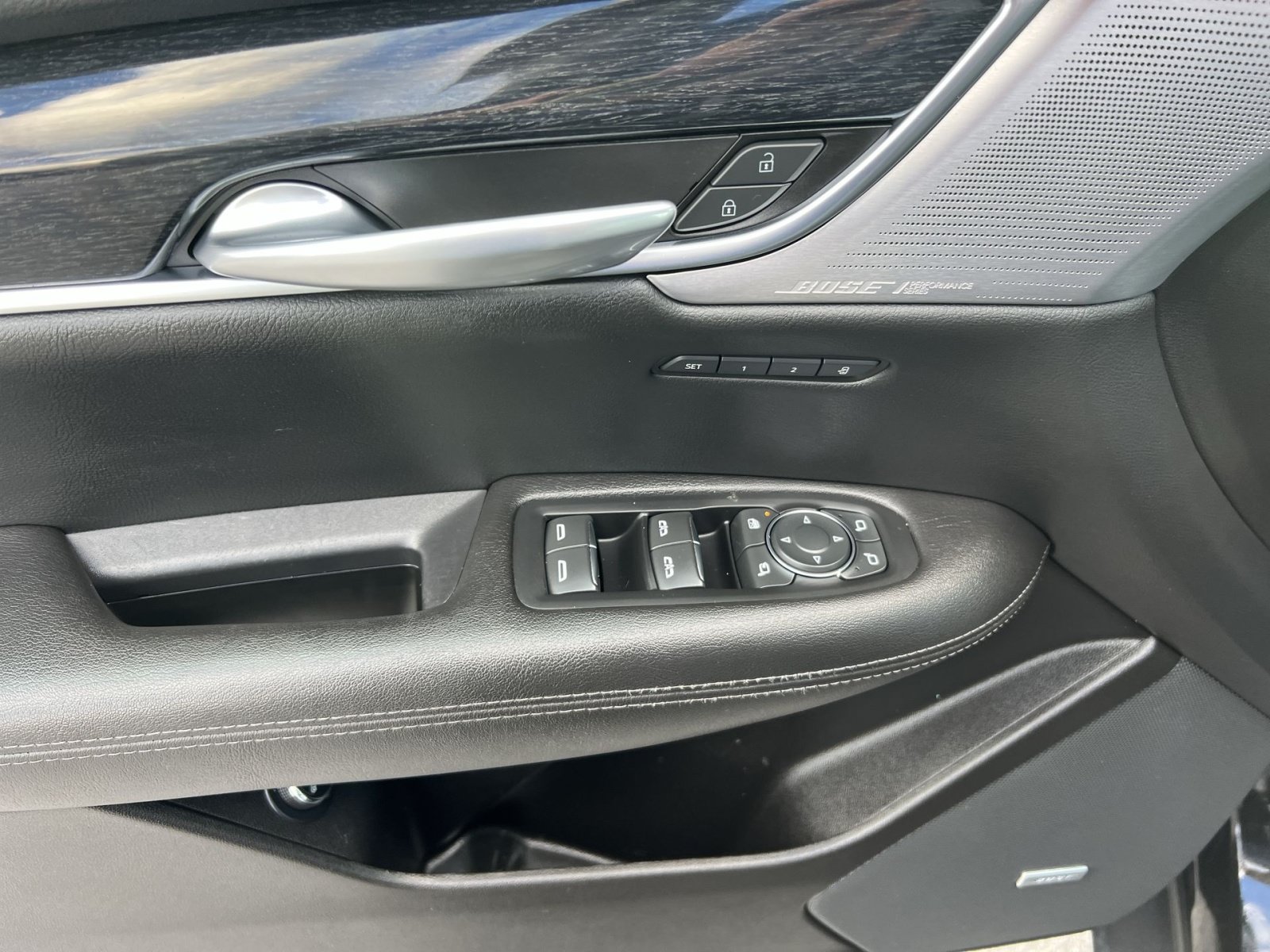 Used 2023 Cadillac XT5 Premium Luxury AWD/4WD image 15