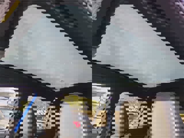 Used 2022 Volkswagen ID.4 Pro S image 19