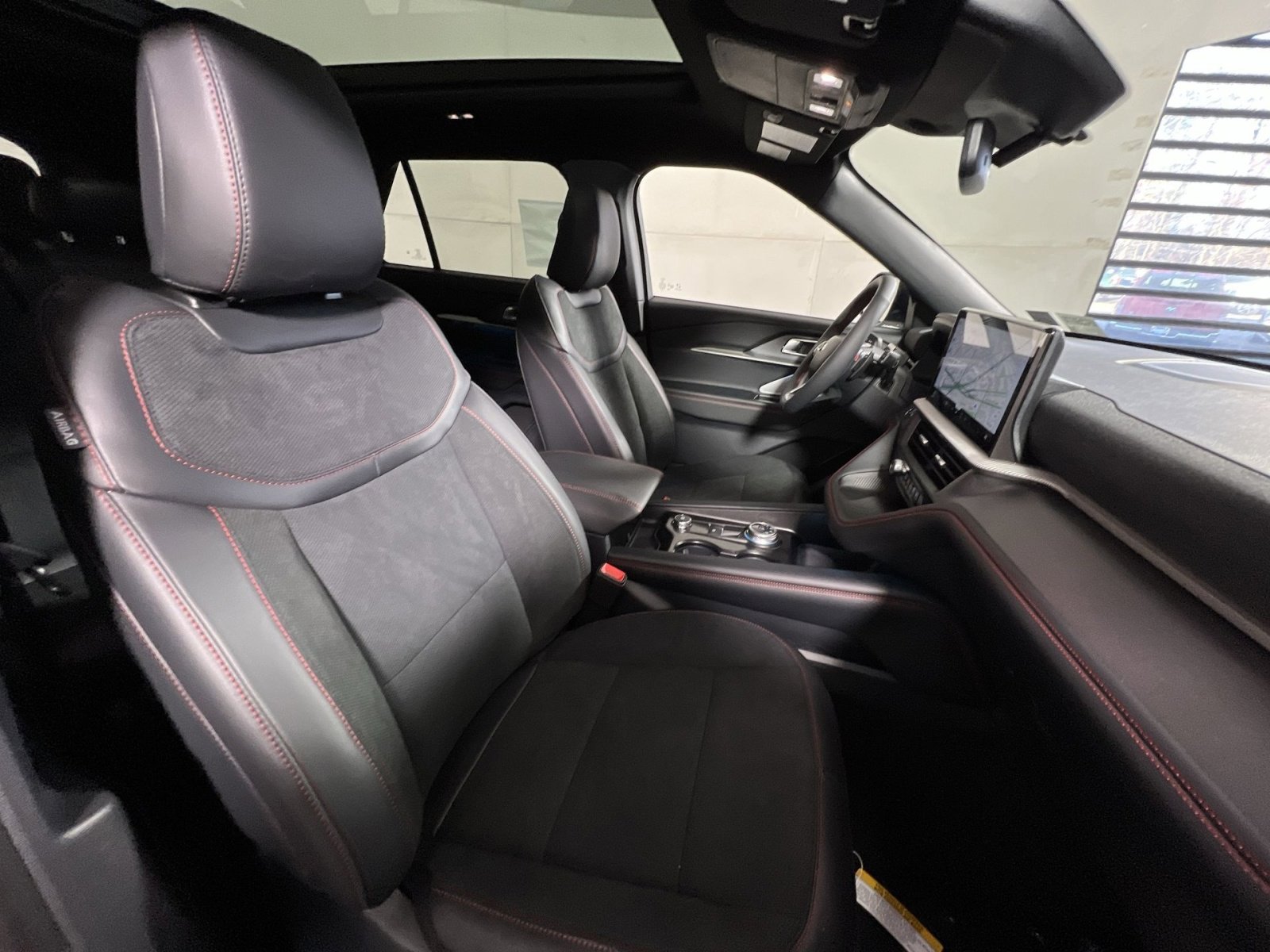 New 2026 Ford Explorer ST w/ Sun And Sound Package image 28