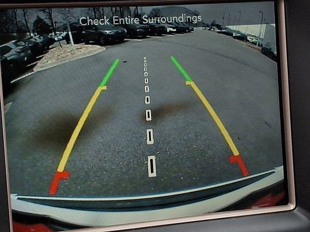 Used 2017 Jeep Grand Cherokee Limited image 19