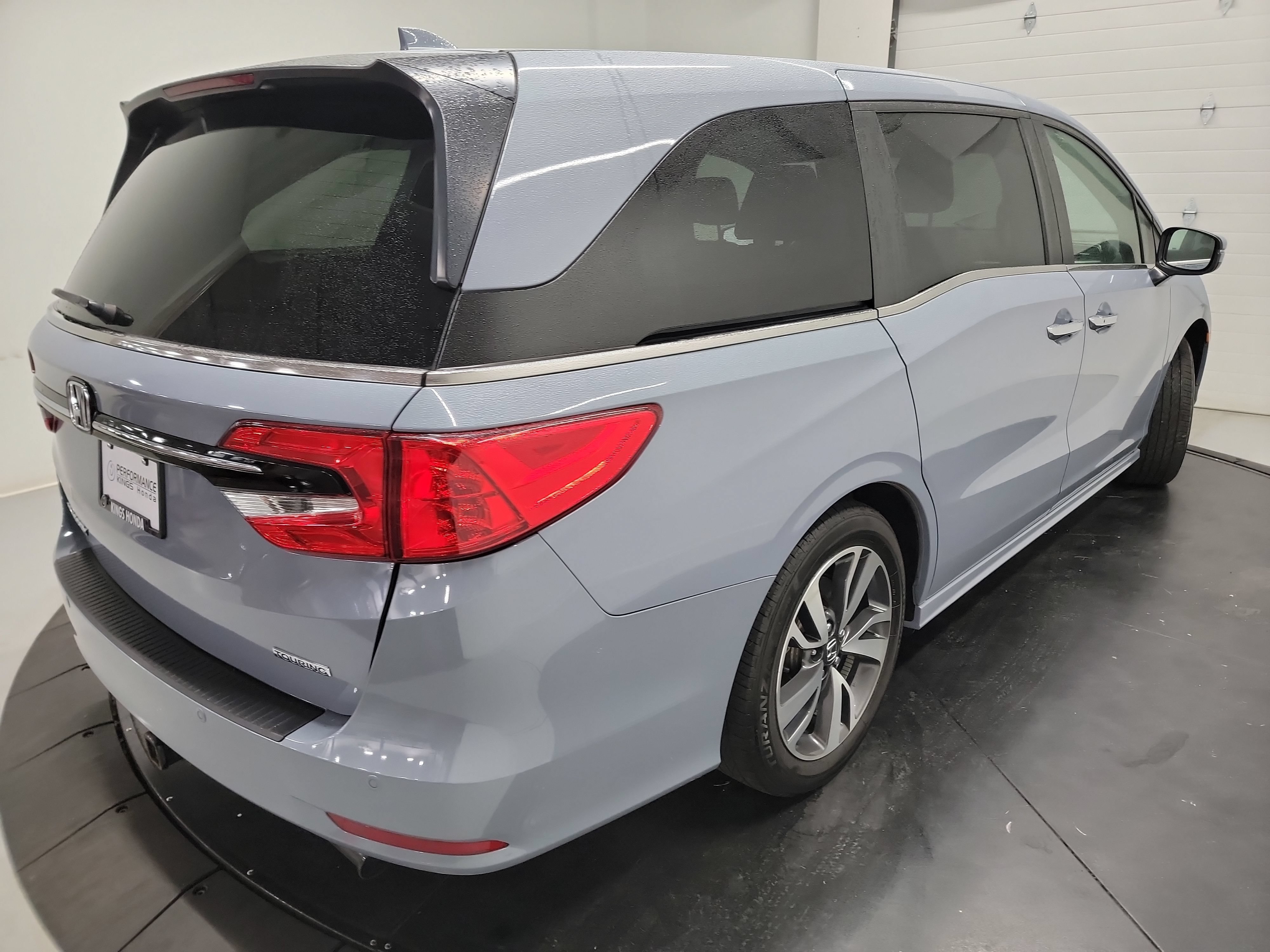 Used 2024 Honda Odyssey Touring image 9