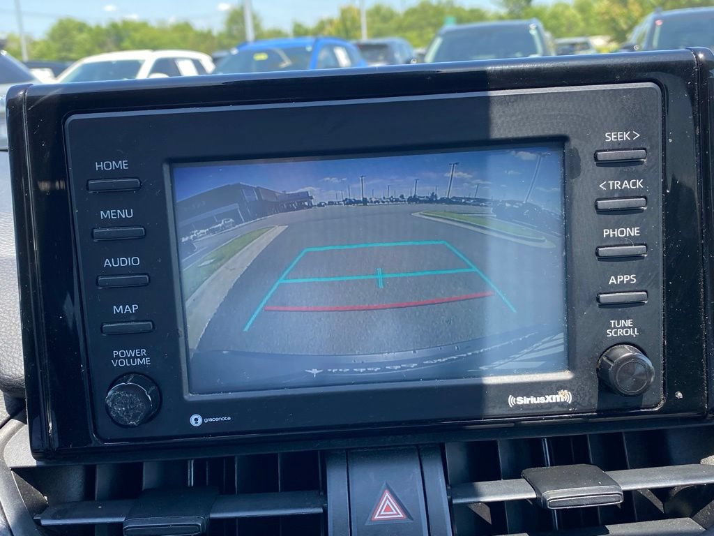 Used 2021 Toyota RAV4 XLE FWD image 16
