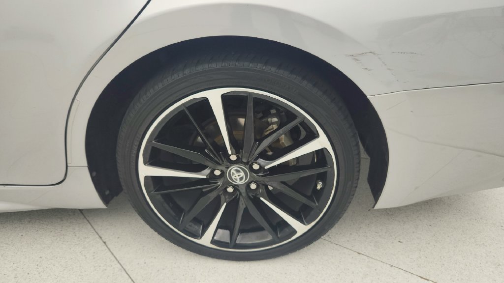 Used 2019 Toyota Camry XSE FWD image 26