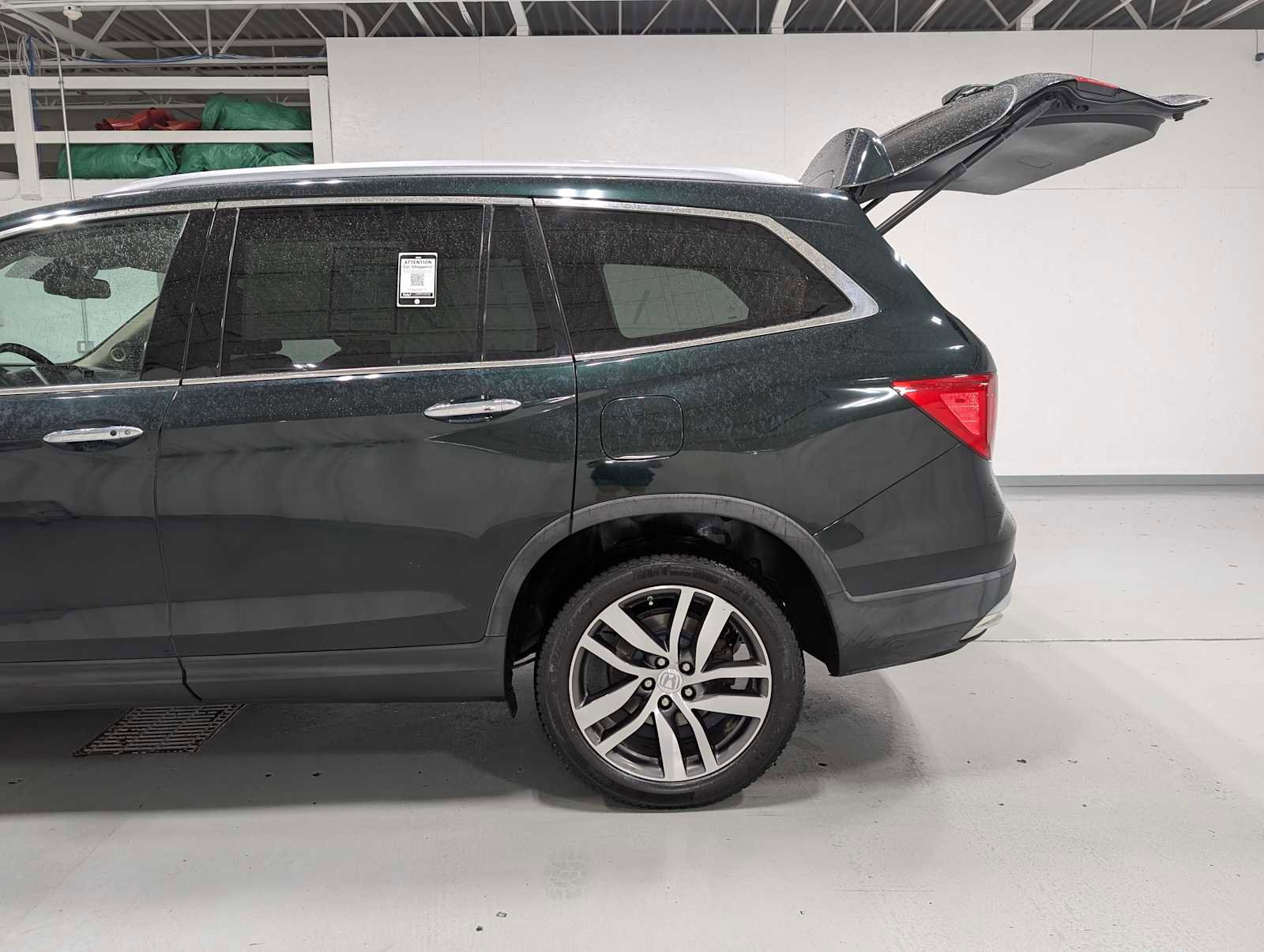 Used 2016 Honda Pilot Touring image 10