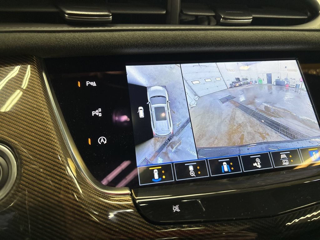 Used 2023 Cadillac XT6 Sport w/ Platinum Package AWD/4WD image 35