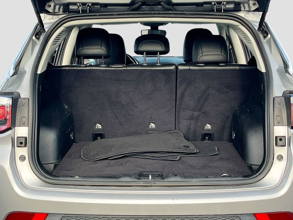 Certified 2020 Jeep Compass Latitude image 22