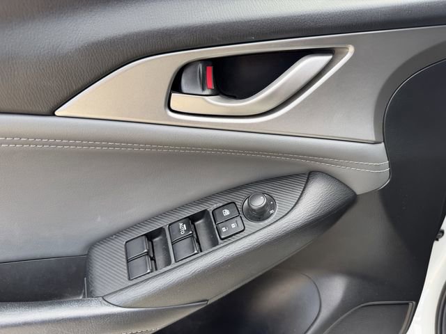 Used 2019 MAZDA CX-3 Touring FWD image 11