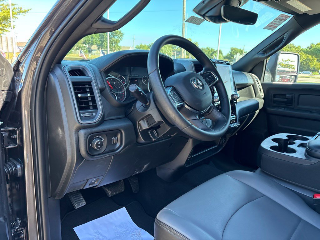 New 2027 RAM 3500 Tradesman AWD/4WD image 33