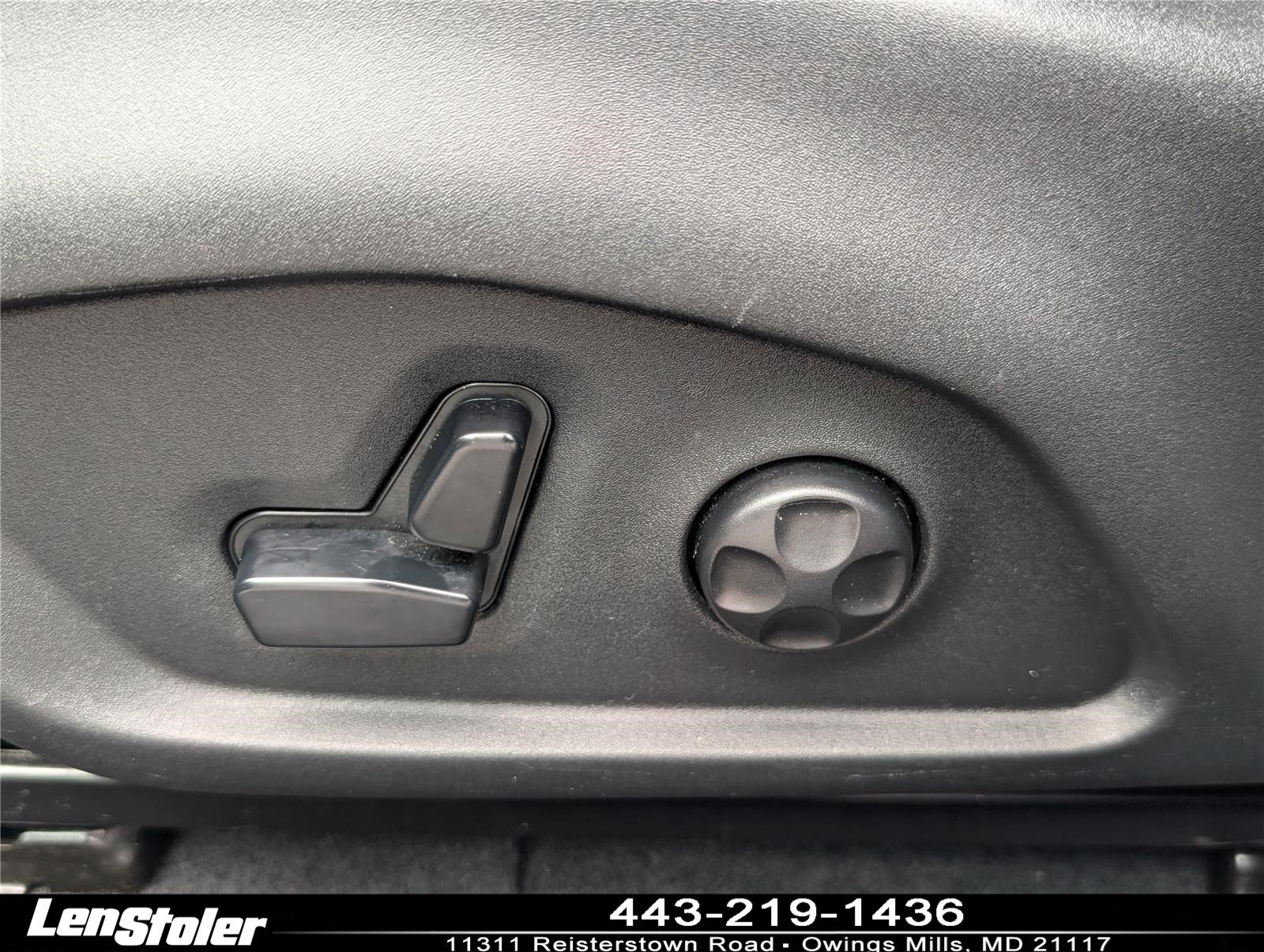 Used 2020 Jeep Compass Latitude w/ Popular Equipment Group AWD/4WD image 19