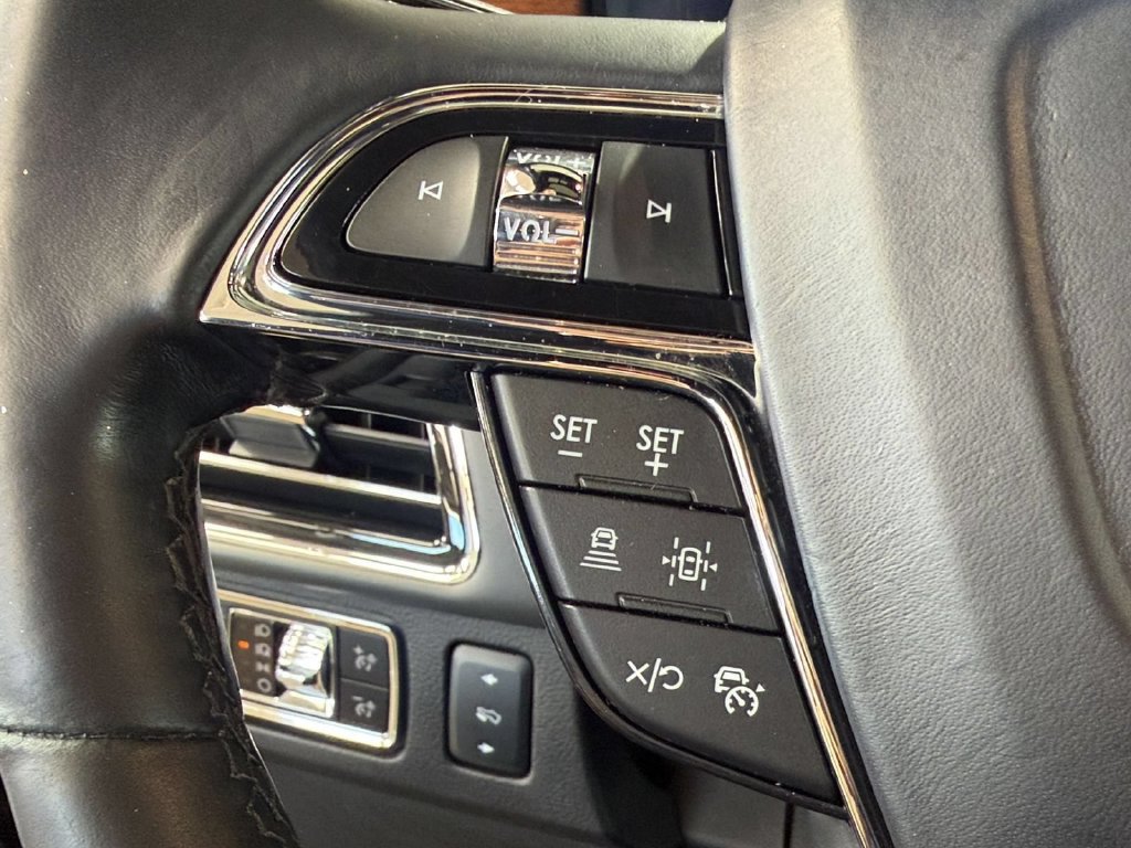 Certified 2023 Lincoln Navigator L Black Label AWD/4WD image 20