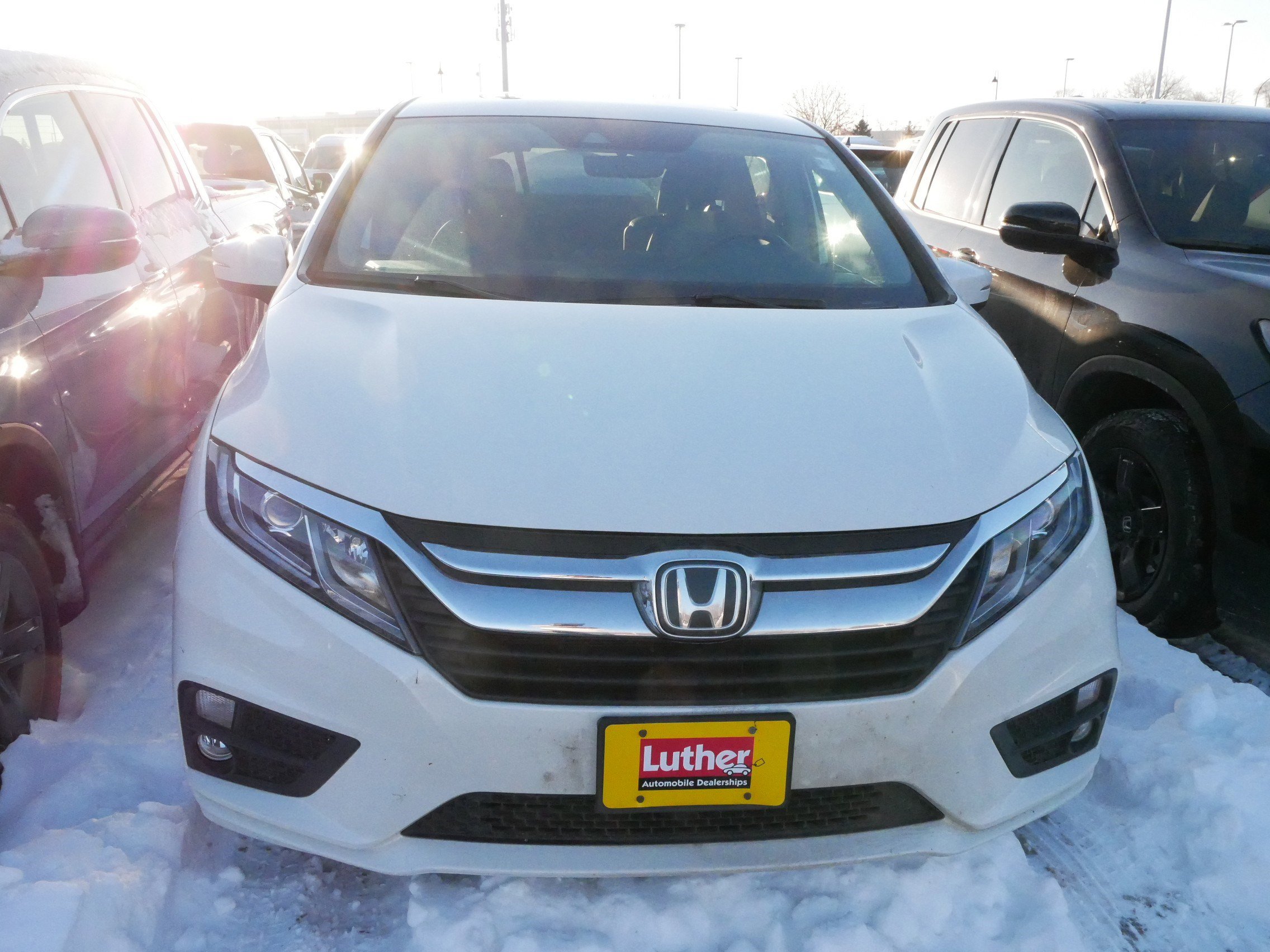 Used 2018 Honda Odyssey EX-L image 2