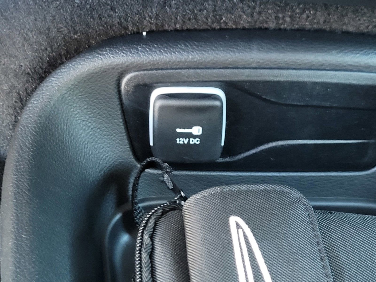 New 2026 Chrysler Pacifica Select FWD image 20