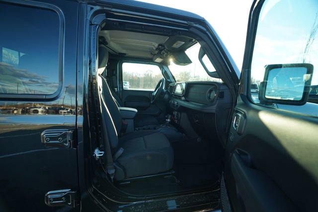 New 2026 Jeep Gladiator Mojave image 16