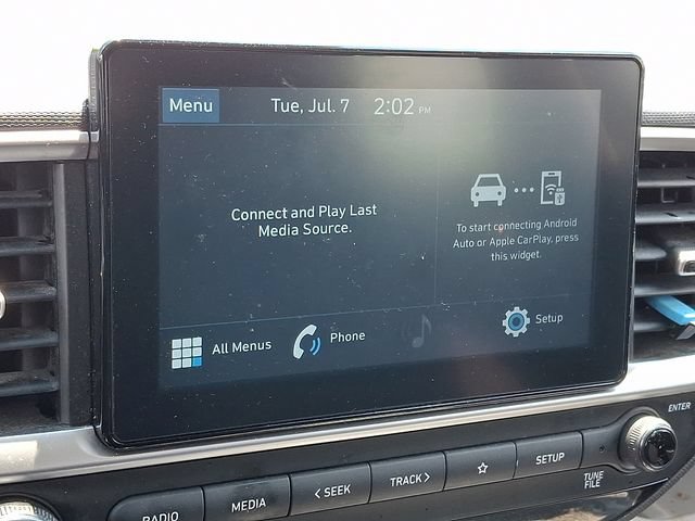 Used 2021 Hyundai Venue SEL w/ Cargo Package FWD image 18