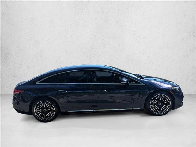 Used 2024 Mercedes-Benz EQS 580 4MATIC Sedan image 4