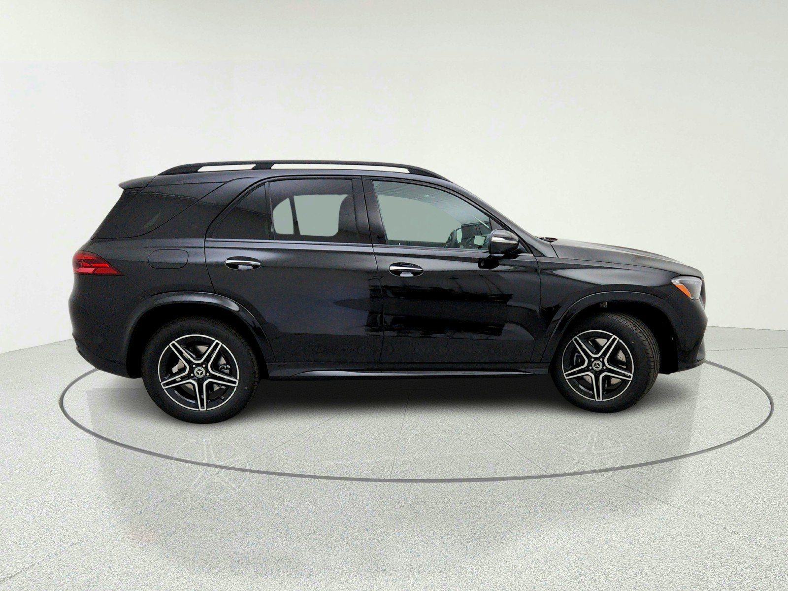 New 2026 Mercedes-Benz GLE 450e 4MATIC image 7