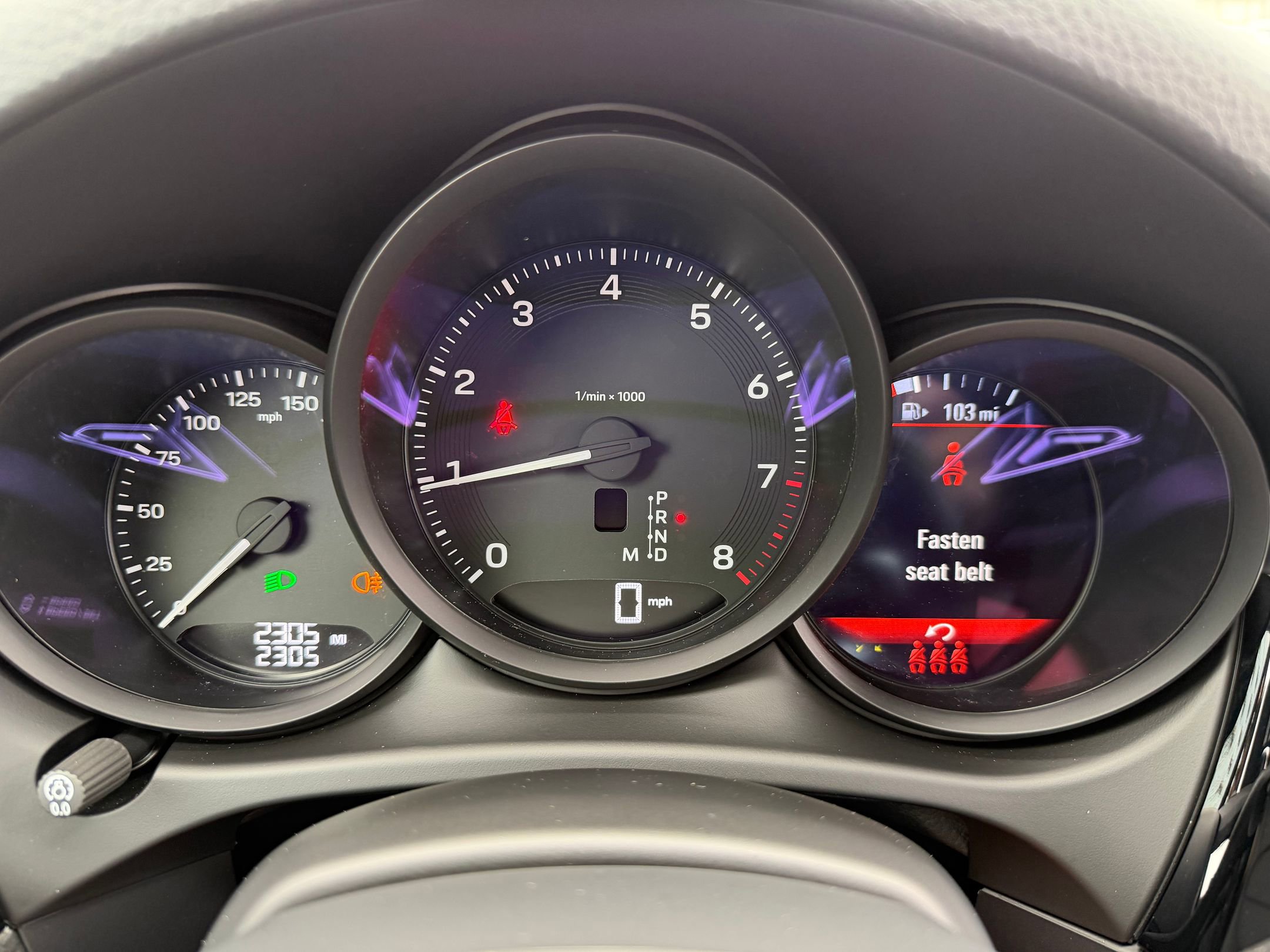 Certified 2026 Porsche Macan AWD/4WD image 34