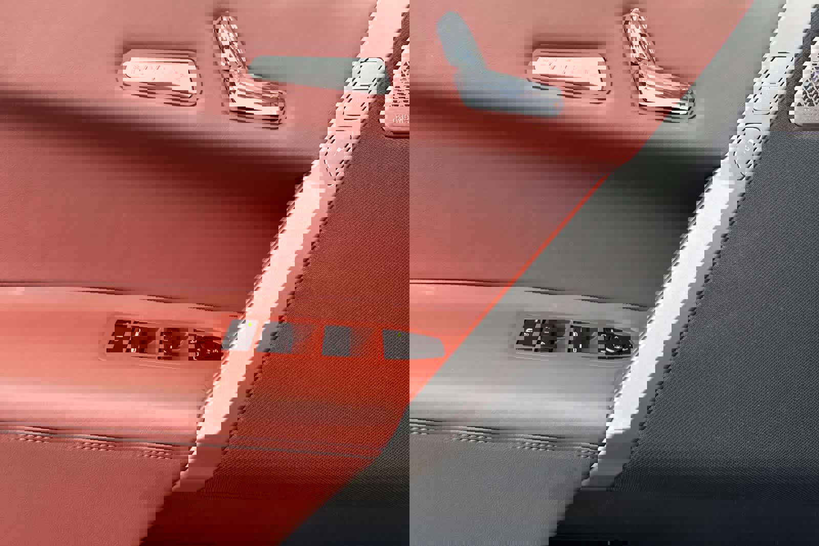 Used 2025 BMW iX M60 image 12