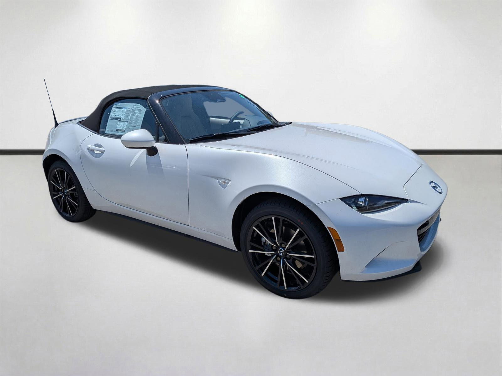 New 2026 MAZDA MX-5 Miata Grand Touring image 2