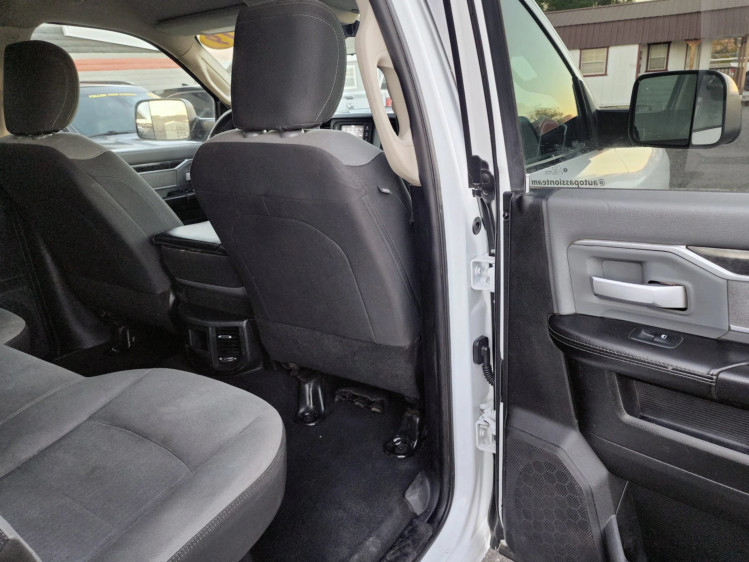 Used 2019 RAM 2500 Big Horn AWD/4WD image 35