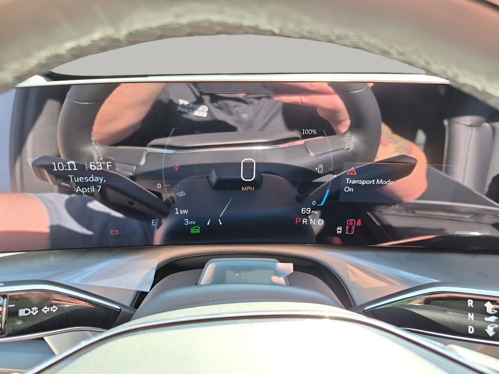 New 2026 Cadillac Vistiq Luxury AWD/4WD image 39