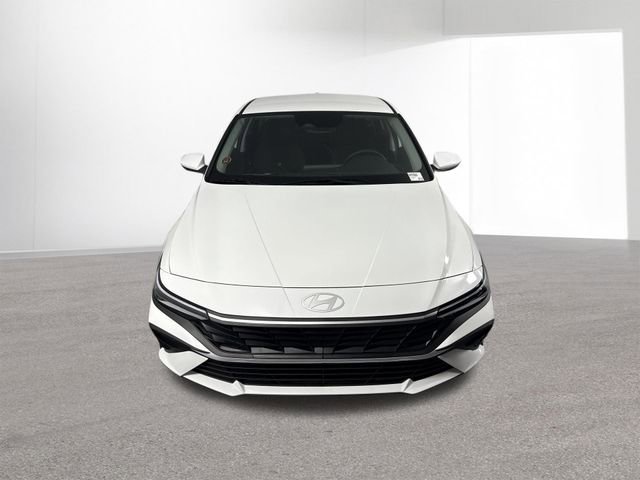 Used 2025 Hyundai Elantra Hybrid FWD image 47