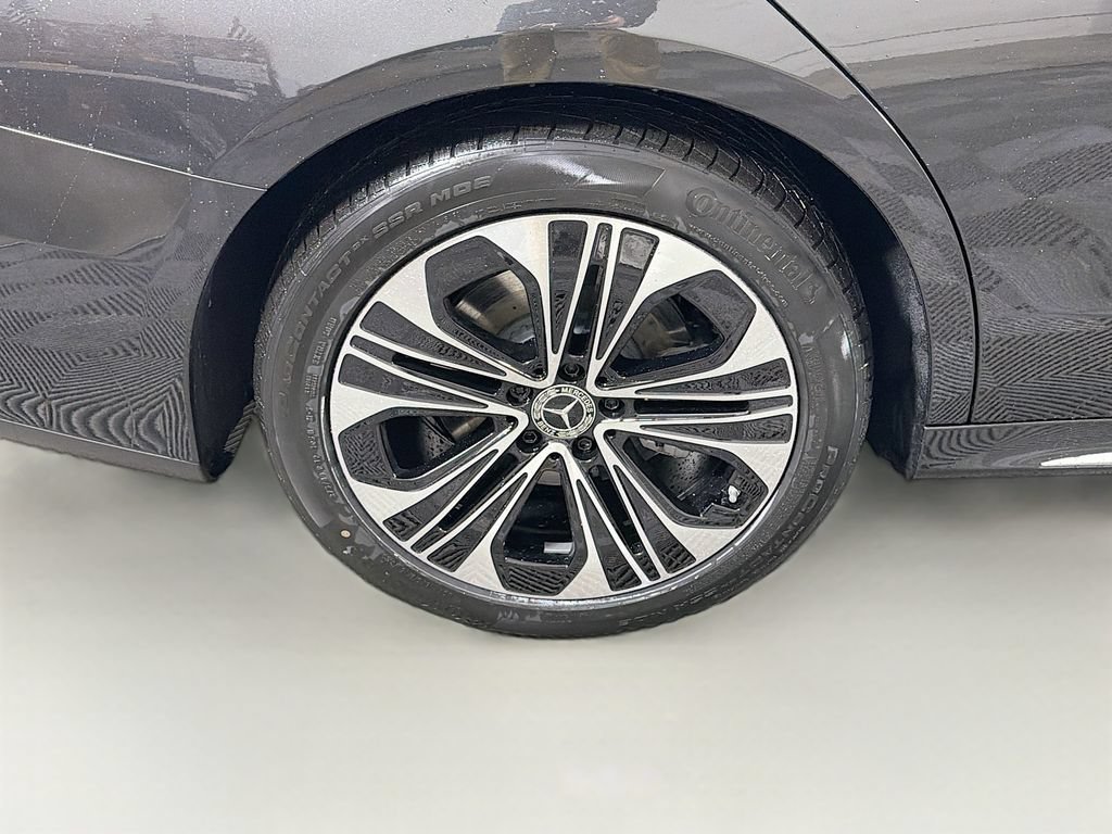 New 2026 Mercedes-Benz E 350 4MATIC Sedan image 35