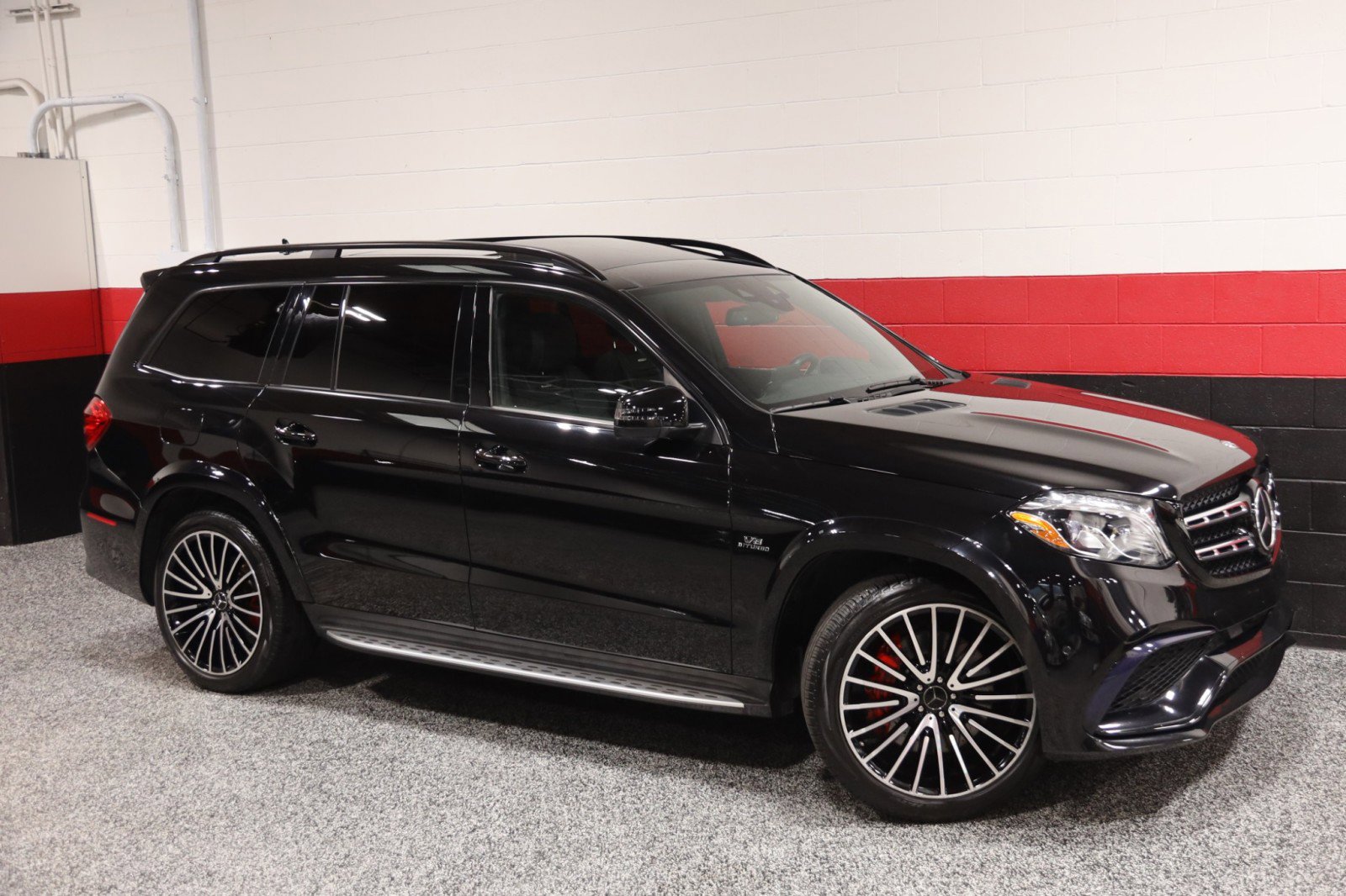 Used 2019 Mercedes-Benz GLS 63 AMG 4MATIC w/ AMG Night Styling Package image 2