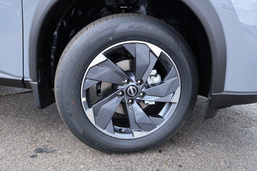 New 2026 Nissan Rogue SV image 16