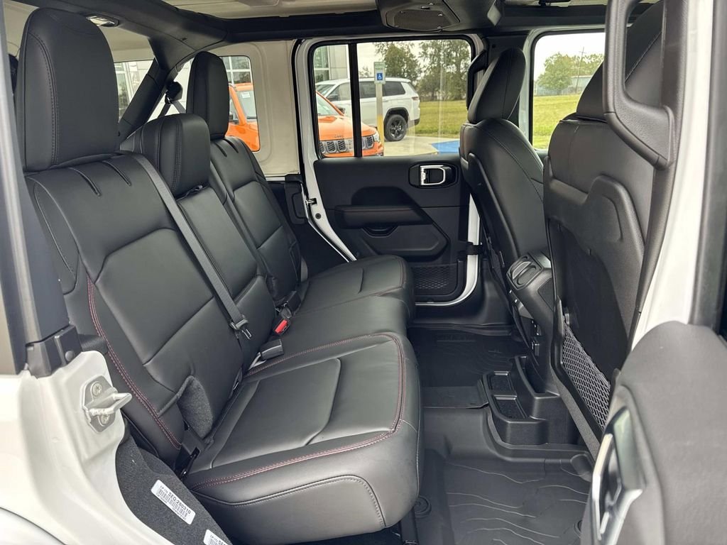 New 2026 Jeep Wrangler Unlimited Rubicon AWD/4WD image 20