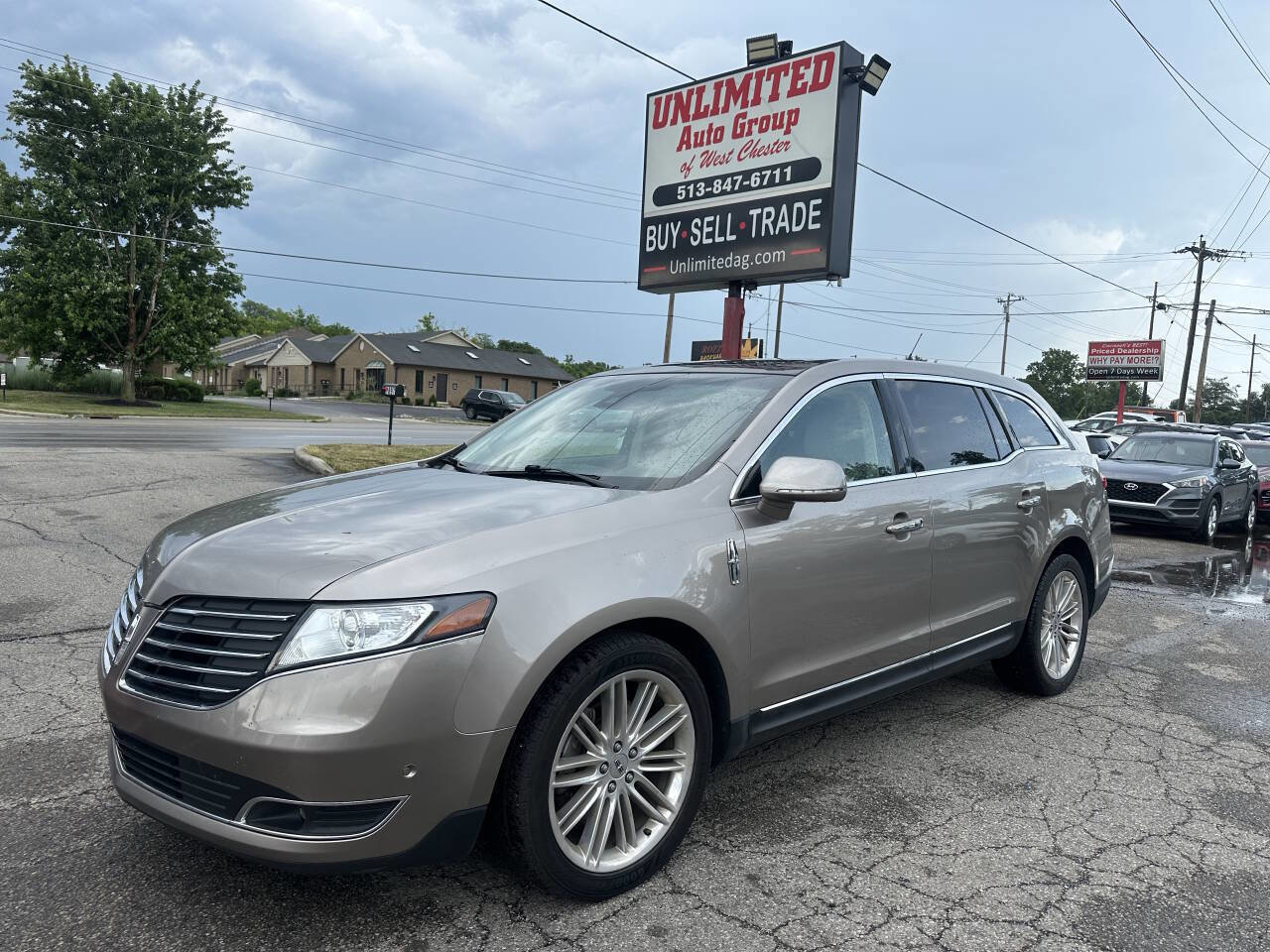 Used 2019 Lincoln MKT AWD