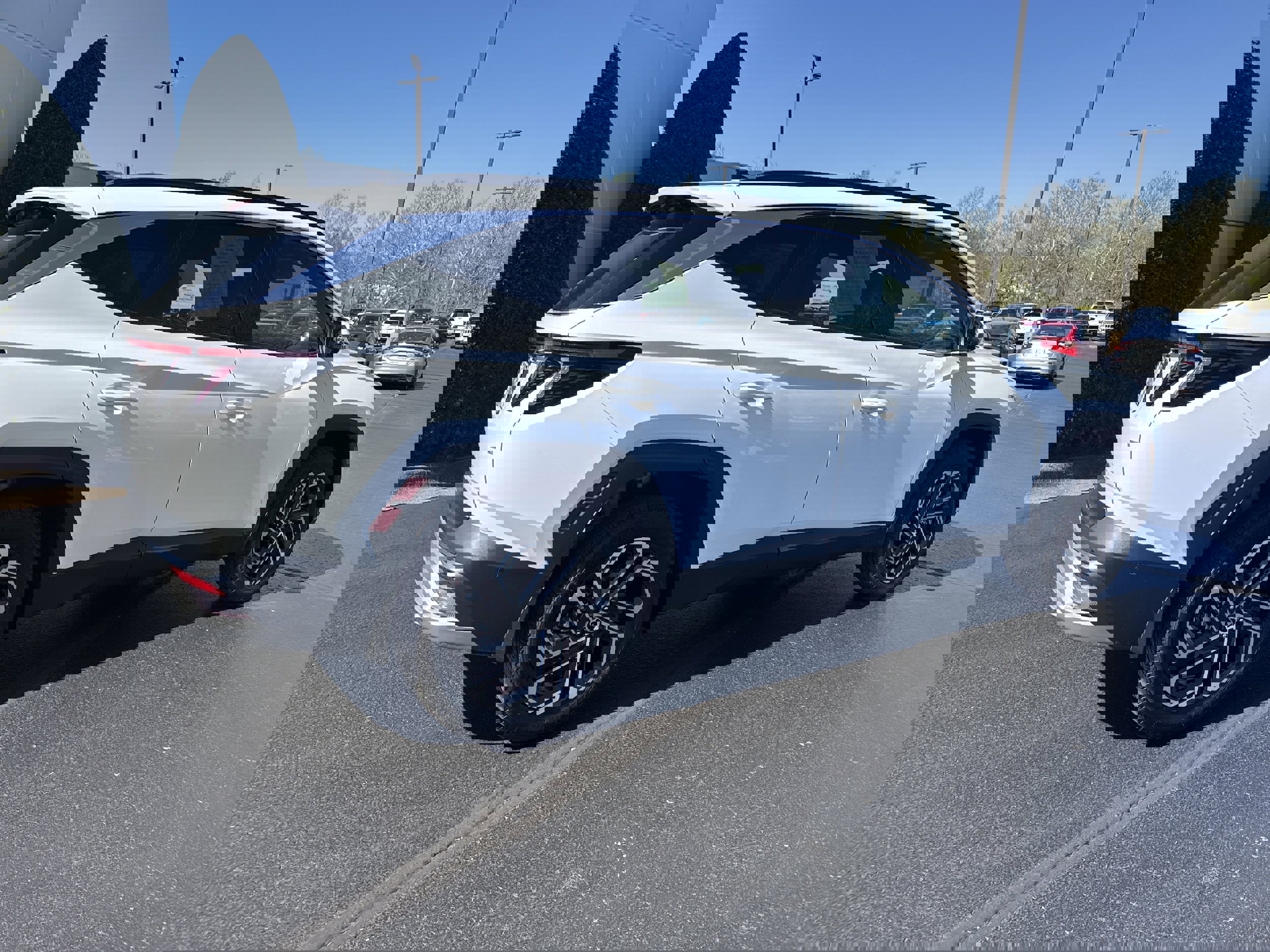 Used 2026 Hyundai Tucson Limited AWD/4WD image 4