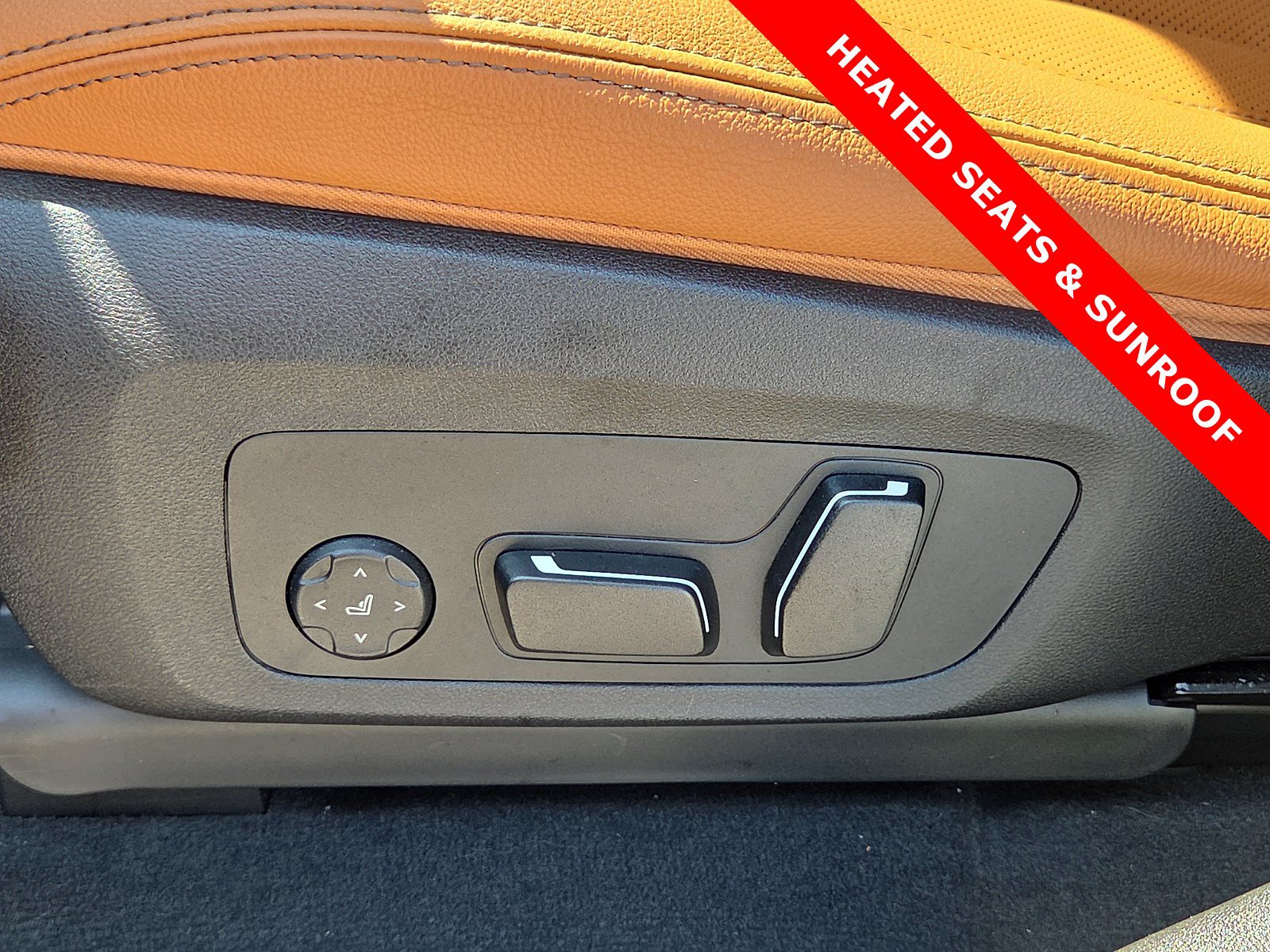 Used 2025 BMW X4 xDrive30i w/ Premium Package AWD/4WD image 15