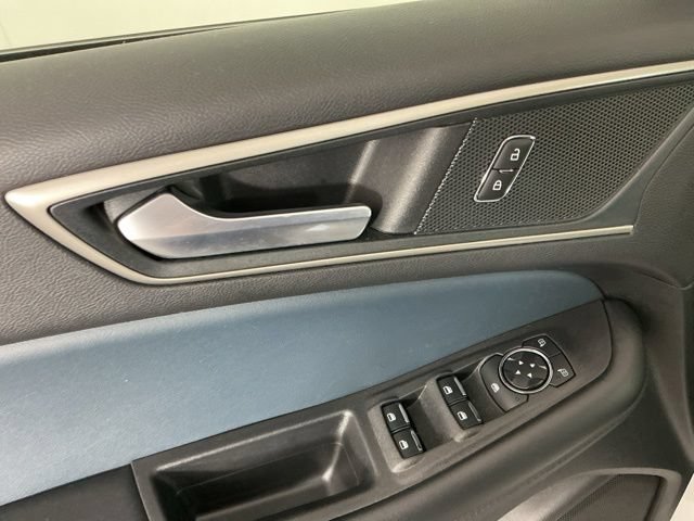 Used 2024 Ford Edge SEL w/ Sport Appearance Package AWD/4WD image 13