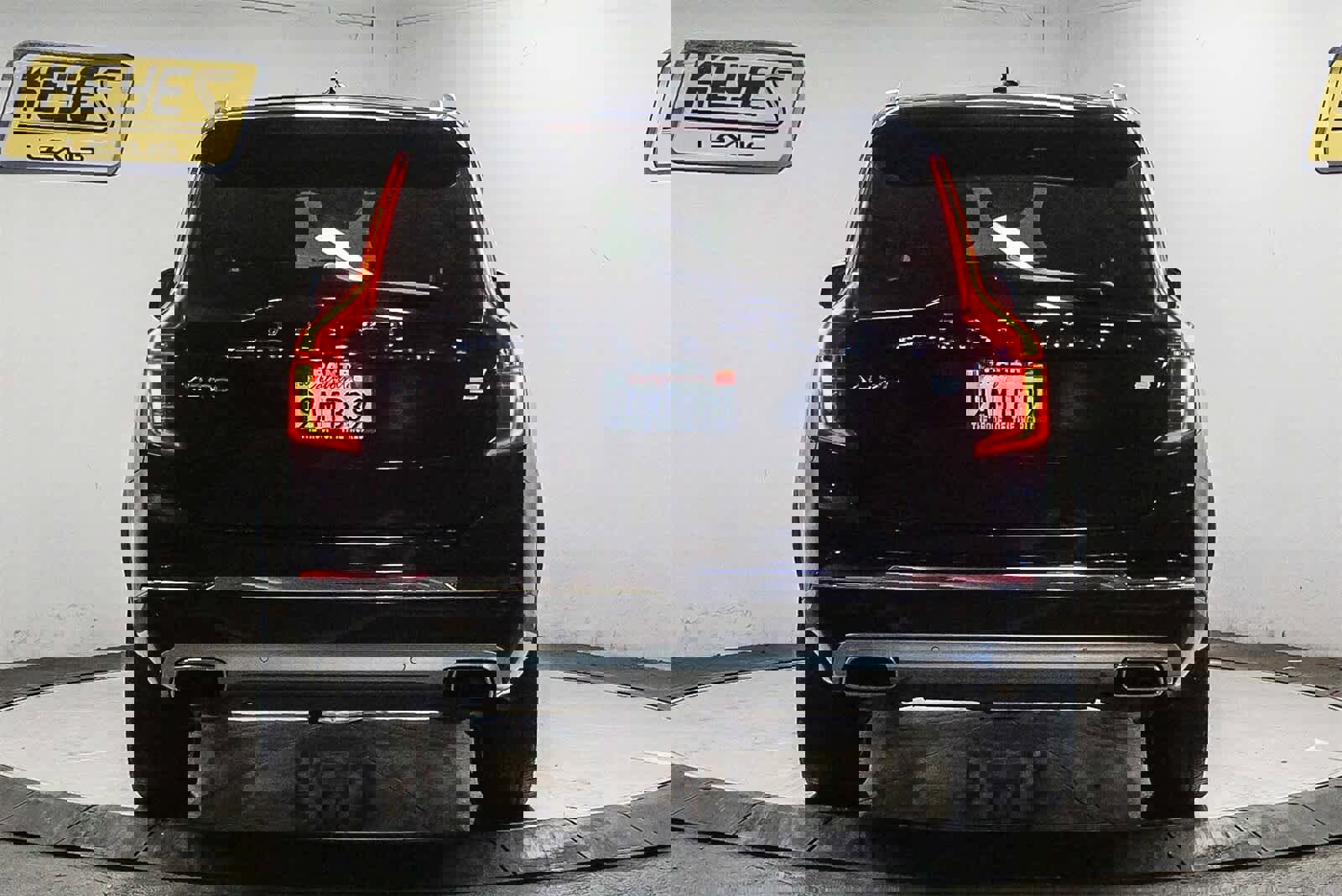 Used 2021 Volvo XC90 T8 Inscription w/ Advanced Package image 3