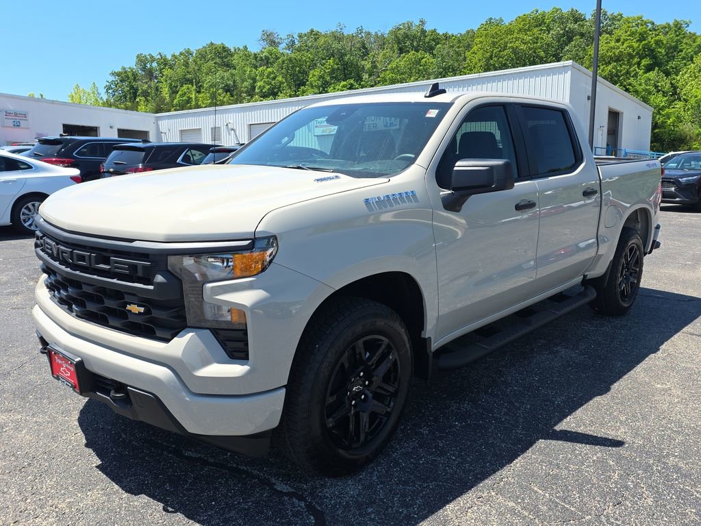 New 2026 Chevrolet Silverado 1500 Custom AWD/4WD image 4