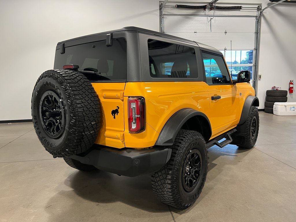 Used 2022 Ford Bronco Wildtrak image 3