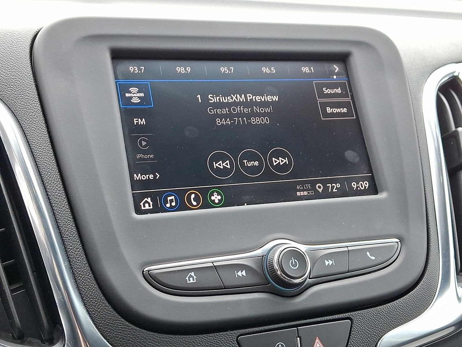 Certified 2023 Chevrolet Equinox LS w/ LS Convenience Package FWD image 14