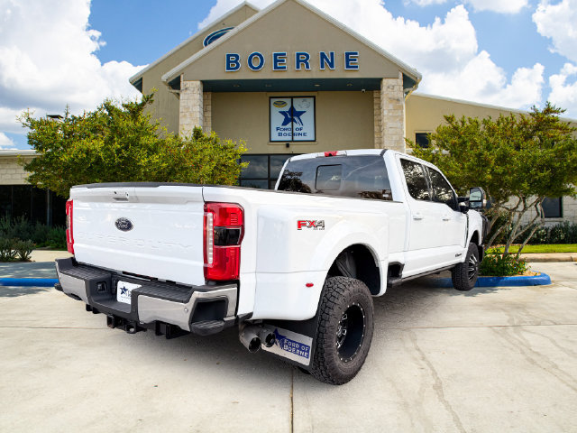Used 2025 Ford F350 Lariat w/ Lariat Ultimate Package AWD/4WD image 6