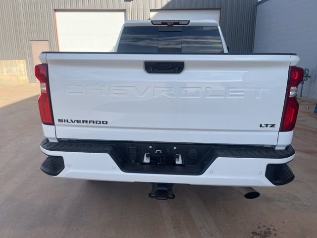 Used 2022 Chevrolet Silverado 2500 LTZ w/ LTZ Plus Package image 5