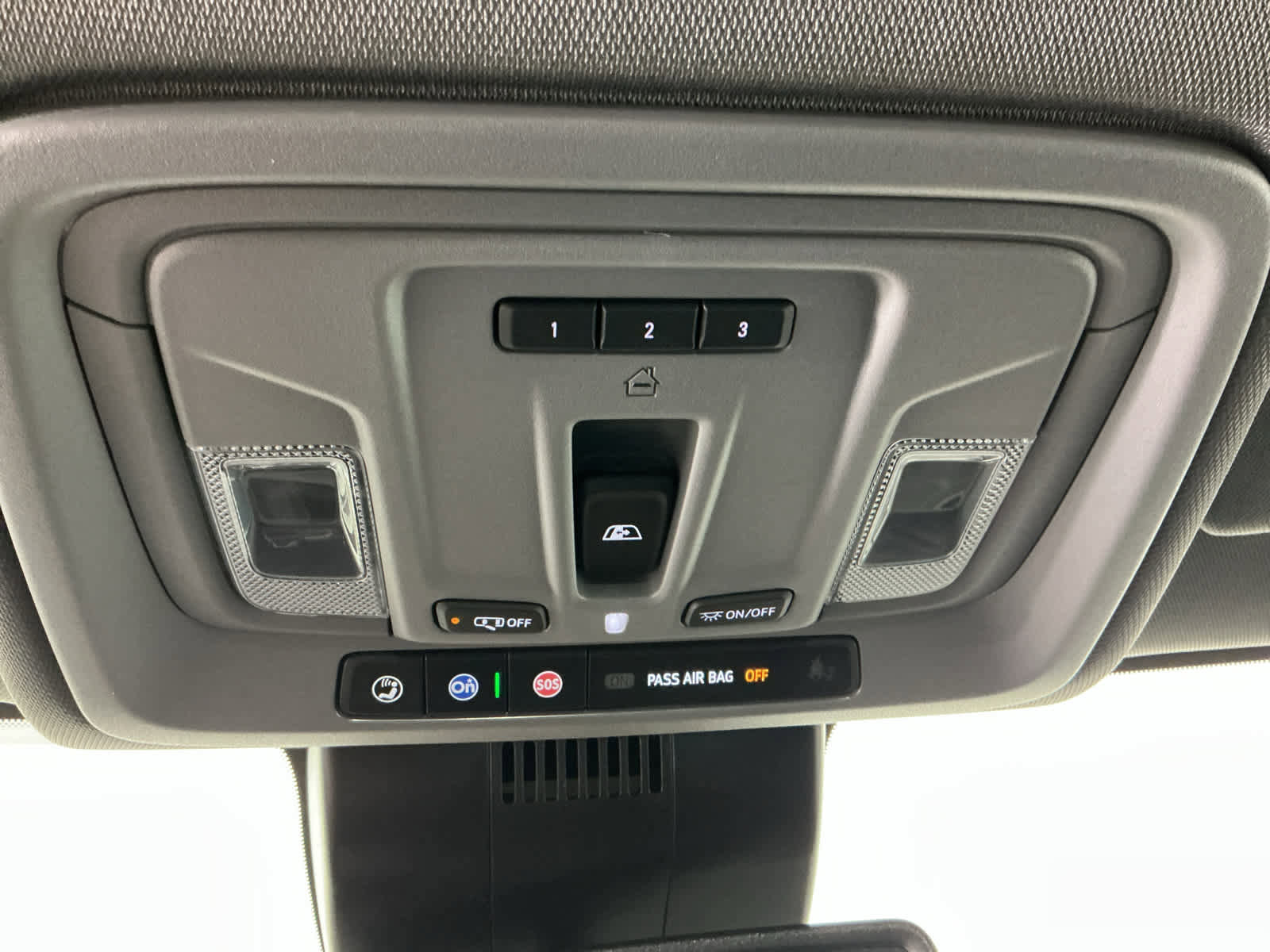 Used 2024 Chevrolet Silverado 3500 LT w/ Convenience Package image 43