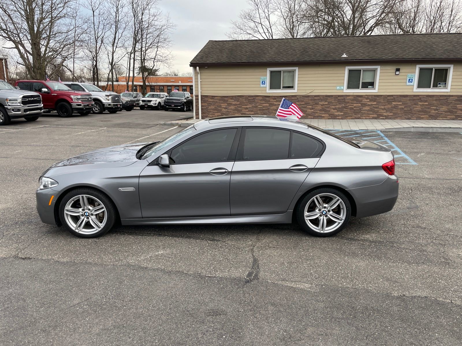 Used 2015 BMW 535d xDrive image 39