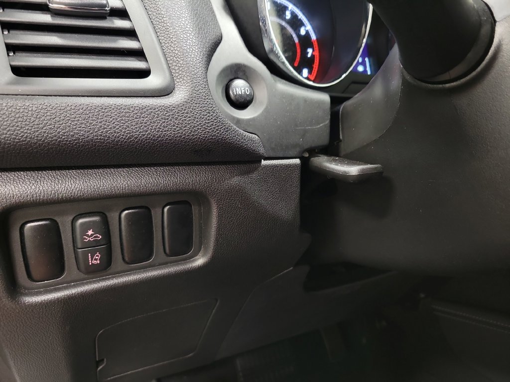 Used 2024 Mitsubishi Outlander Sport ES AWD/4WD image 26