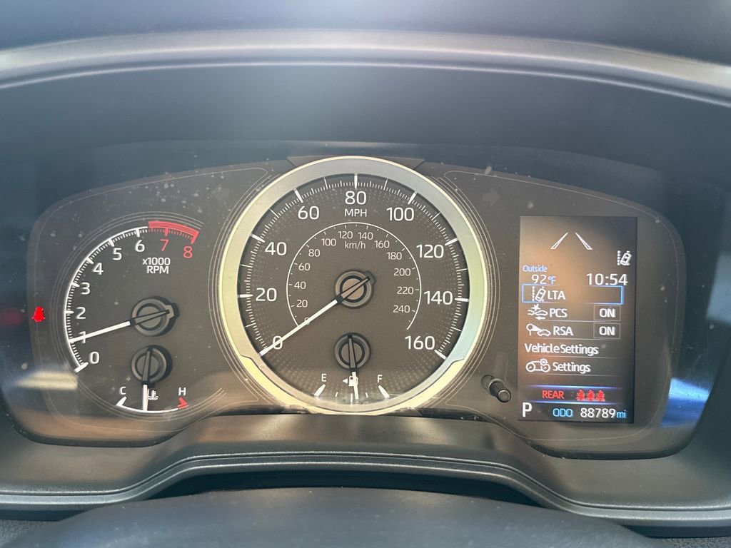 Used 2020 Toyota Corolla LE image 20