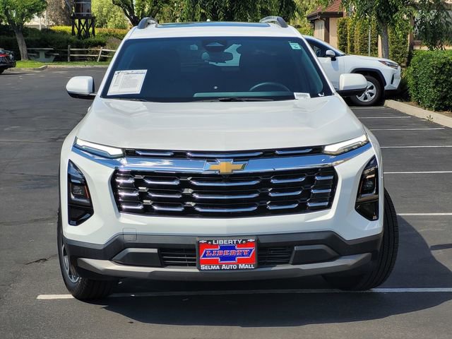 Used 2025 Chevrolet Equinox LT FWD image 3